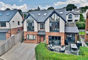 Photo 1- click for photo gallery